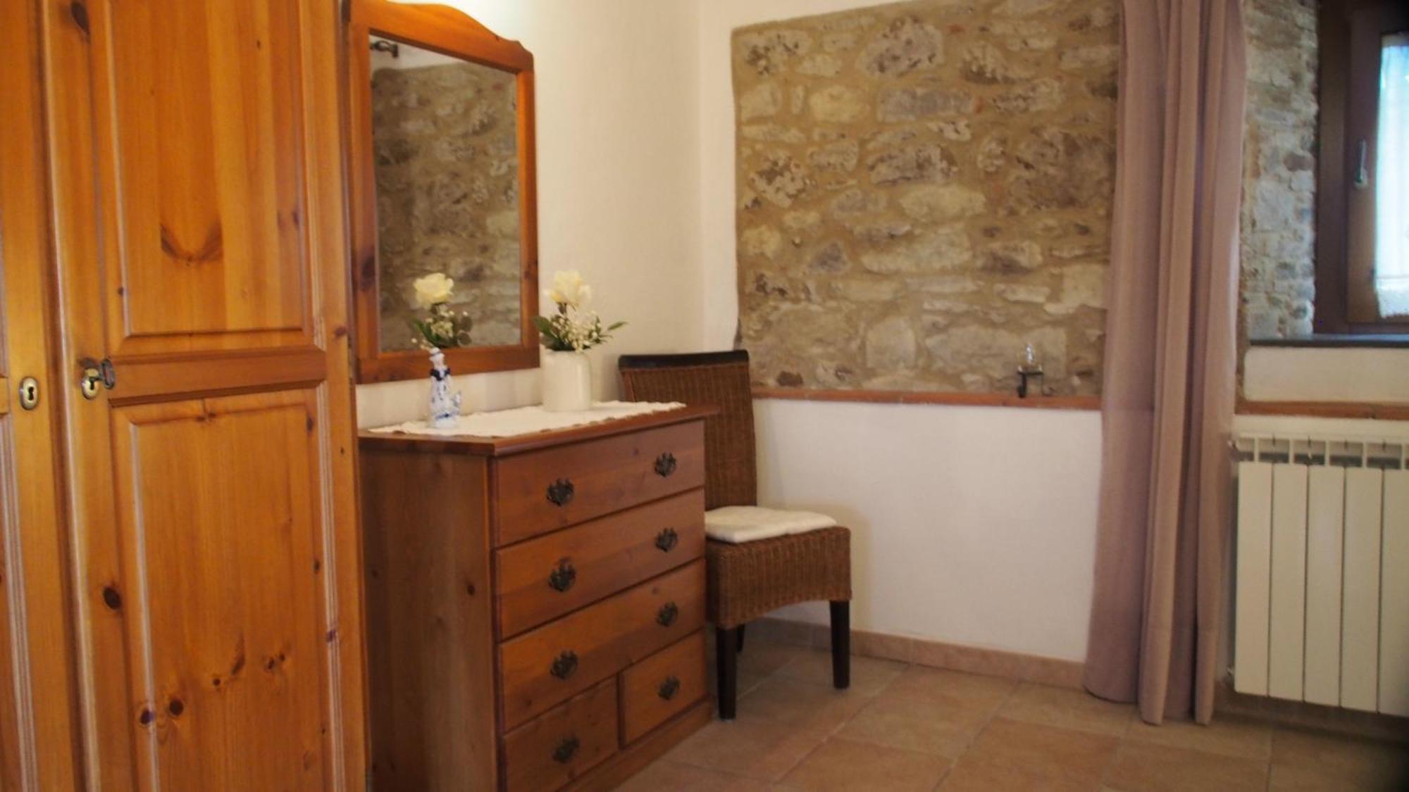 Podere L'Aquila Gaiole in Chianti Room photo